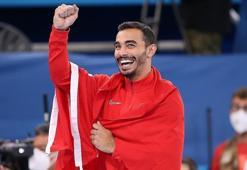 Ferhat Arıcan aldığı bronz madalyayla tarihe geçti