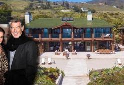 Emekli 'James Bond' Pierce Brosnan evini satışa çıkarıyor
