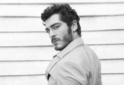 Beyaz atletli Burak Deniz...