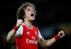 Arsenal'de iki oyuncu arasında yumruklu kavga