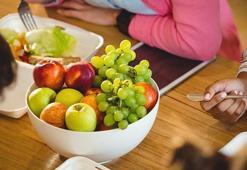 Yazın ilaç gibi gelecek 10 zayıflatan meyve