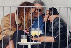 Rita Ora, Taika Waititi ve Tessa Thompson'ın fotoğrafları magazin gündemine bomba gibi düştü