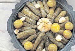 Antep dolaylarından diş kamaştıran bir yaprak sarma