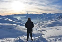 Hakkari'de hayran bırakan güzellik
