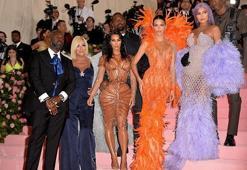 Kardashian Ailesi'nin tüm MET Gala görünümleri
