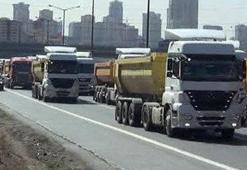 Kamyoncu eylemi TEM'i kilitledi