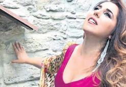 Seher Dilovan: Aşırı dekolte giyenler sağlıklı bir ruh halinde değiller, iş pornografiye girmemeli