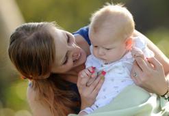 Emzirme döneminde anne sütünü artıran beslenme önerileri