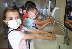 Prof. Dr. Kurugöl'den ailelere çağrı: Korkmadan aşılatın