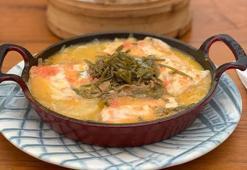 Levrek buğulama veya balık çorbaları için balık suyunu nasıl daha zengin hale getirebilirsiniz?