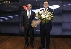 THY’de devir teslim gerçekleşti