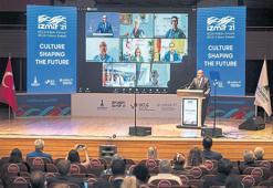 İzmir için çalıştıkça aşkım tutkuya dönüştü