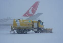 Son dakika: İstanbul Havalimanı'nda uçuşlar başladı