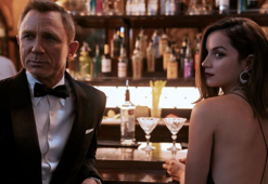 James Bond’un yıldızı Daniel Craig: Gay barlara gitmeyi tercih ediyorum