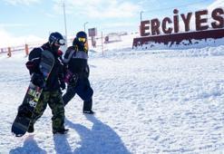 Erciyes'te kayak sezonu 50 cm kar kalınlığıyla başladı