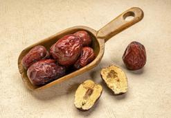 Hünnap kurusu faydaları nelerdir, nasıl tüketilmelidir? Hünnap meyvesi nasıl yenir?