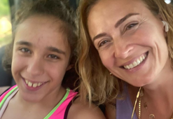 Ceyda Düvenci Amerika'da: Masrafları kızım karşılıyor