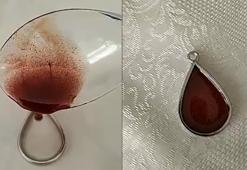 Vefat eden bebeğin kanından annesine hatıra kolye yaptılar