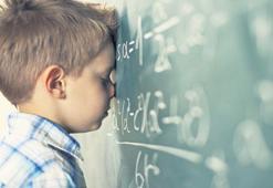 Çocuğunuz gözlerini ovuşturuyorsa dikkat! Görme sorunu tedavi edilmeyen çocuk okulda başarısız oluyor