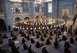 Cuma namazı İstanbul, Ankara, İzmir: Cuma namazı kaçta kılınıyor? 27 Ağustos il il Cuma namazı saati