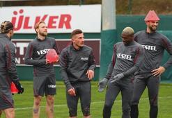 Trabzonspor 9 eksikle Alanya´ya gitti