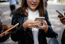 Amerikalı vatandaşlar geçen yıl 121 milyar dolarlık telefon satın aldı