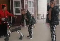 Borç kavgası kanlı bitti! Akrabasını bıçakladı
