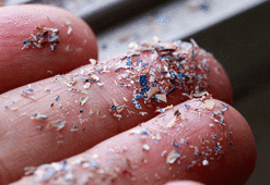 İnsan kanında ilk kez mikroplastik bulundu!