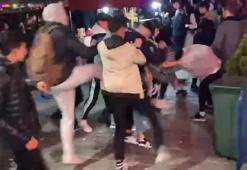 Konser esnasında ortalık karıştı! Yumruk ve tekmeler havada uçuştu