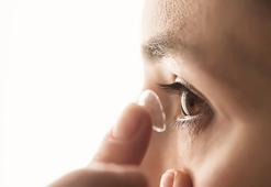 Lens takmak orucu bozar mı? Oruçluyken lens takıp çıkartmak ve göze damla damlatmak oruç bozar mı?