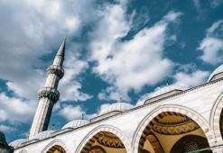 İnfitar Suresi Anlamı, Meali ve Diyanet Tefsiri (İnfitar Suresinin Türkçe ve Arapça Okunuşu)