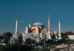 İnsan Suresi Anlamı, Meali ve Diyanet Tefsiri (İnsan Suresinin Türkçe ve Arapça Okunuşu)