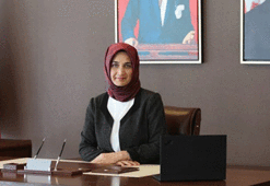 Atamalarının en dikkat çeken ismi! Vali Kübra Güren Yiğitbaşı tarihe geçti
