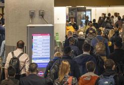 Londra’da metro çalışanları 24 saatlik greve gitti