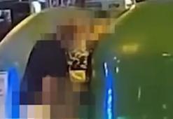 İspanya'da turist rezilliği: Çöp kutusunda cinsel ilişki