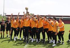 Galatasaray gençlerine 94 bin 500 lira prim veremedi!