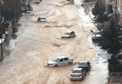 Meteoroloji'nin ardından Ankara Valiliği de uyardı: Sel ve su baskınına dikkat