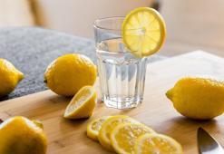 Limon suyu zayıflatır mı? Limonlu su diyeti ile 1 haftada 4 kilo verin!