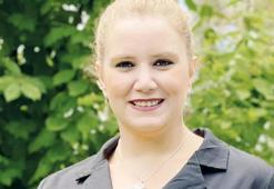 Nüfus kayıt örneği ibraz ederken hayatının şokunu yaşadı! Meğer anne ve babası...