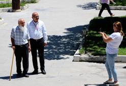80 yaşındaki Yaşar dede DGS'ye girdi, görevlileri şaşırttı