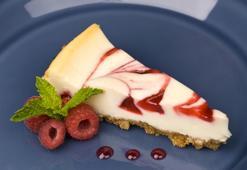 Ahududulu cheesecake nasıl yapılır? Ahududulu cheesecake tarifi, yapılışı, malzemeler