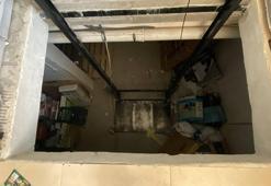 Diyarbakır'da faciadan dönüldü! Halat koptu, işçiler mahsur kaldı