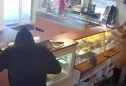 Hollanda, satırlı soyguncuyu toz beziyle kovalayan Latife Peker'i konuşuyor