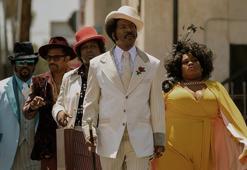 ‘Dolemite is My Name’: Siyahi istismar filmlerine saygı duruşu biyografisi