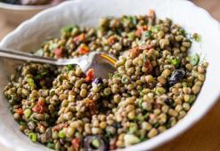 Maş fasulyesi salatası nasıl yapılır? Maş fasulyesi salatası tarifi, yapılışı, malzemeler
