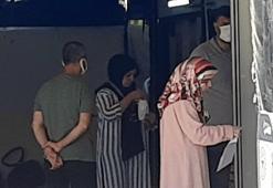 Koronavirüs testi için hastaneye gidenlerin 'maske' umursamazlığı