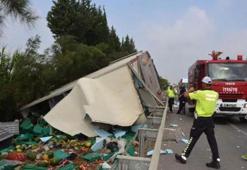 Tur otobüsüyle kamyon çarpıştı: 1 ölü, 7 yaralı