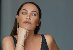 Hülya Avşar'dan havuz paylaşımı