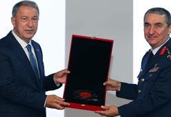 Hava Kuvvetleri Komutanlığı'nda devir teslim töreni