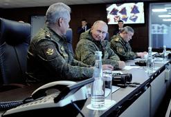 Putin böyle izledi! 50 bin askerle dev tatbikat
